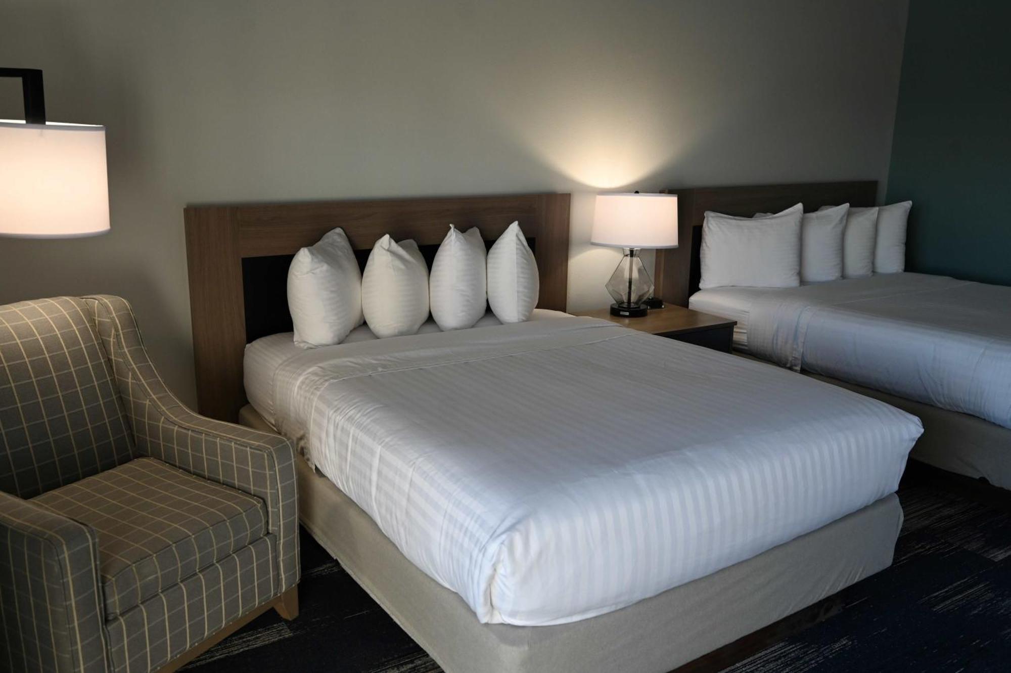 Edgewater Inn And Suites, Ascend Hotel Collection Coos Bay Eksteriør billede