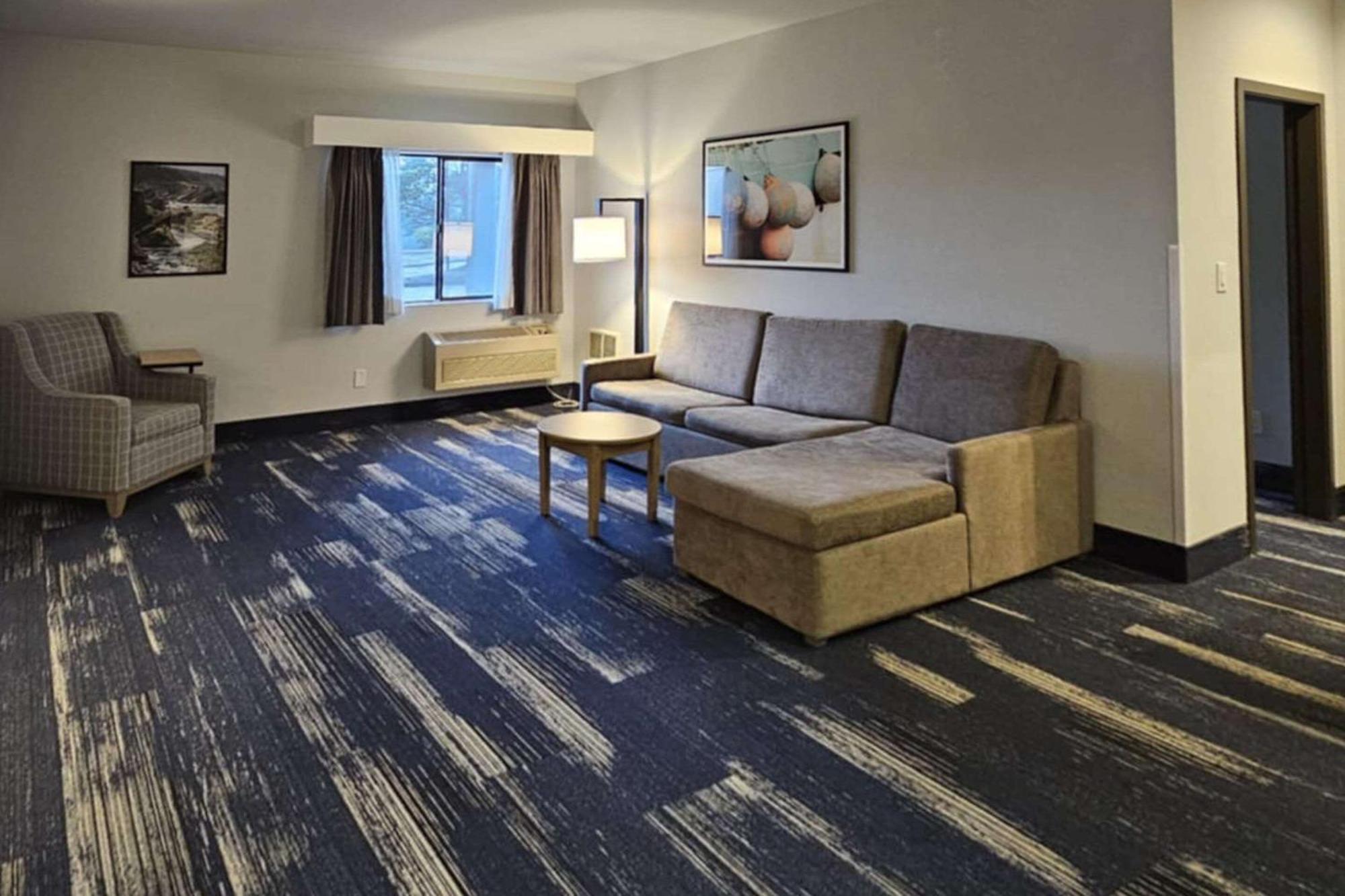 Edgewater Inn And Suites, Ascend Hotel Collection Coos Bay Eksteriør billede