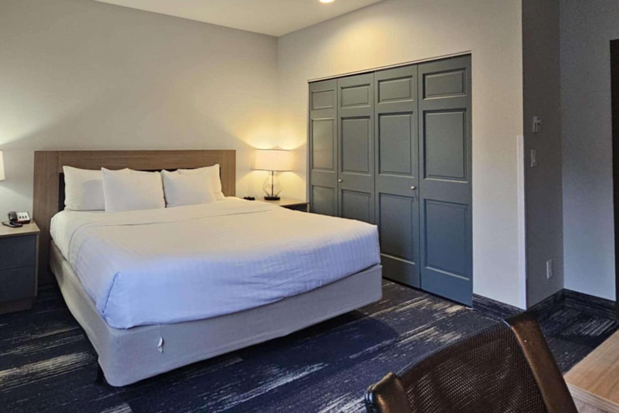 Edgewater Inn And Suites, Ascend Hotel Collection Coos Bay Eksteriør billede