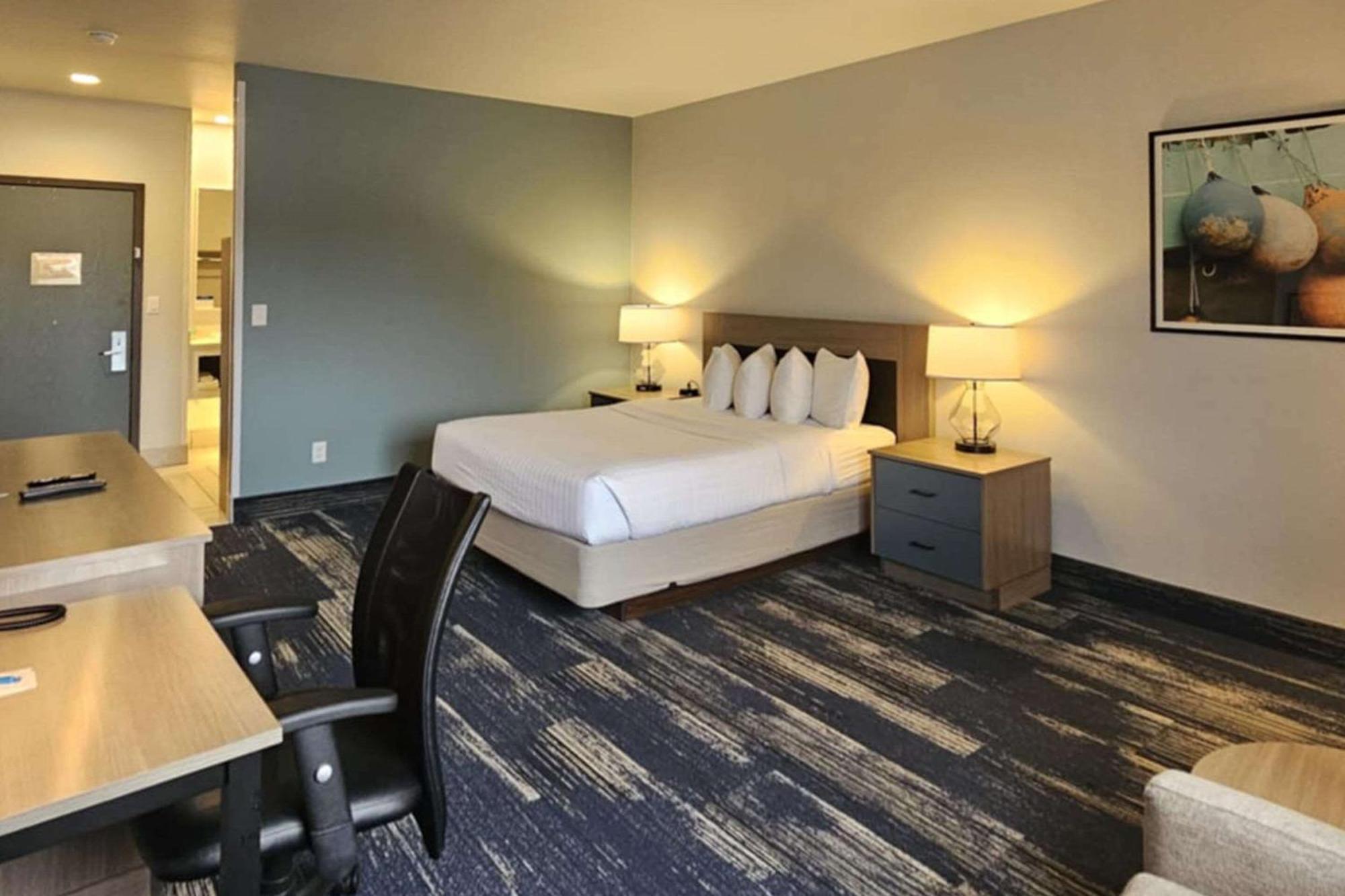Edgewater Inn And Suites, Ascend Hotel Collection Coos Bay Eksteriør billede