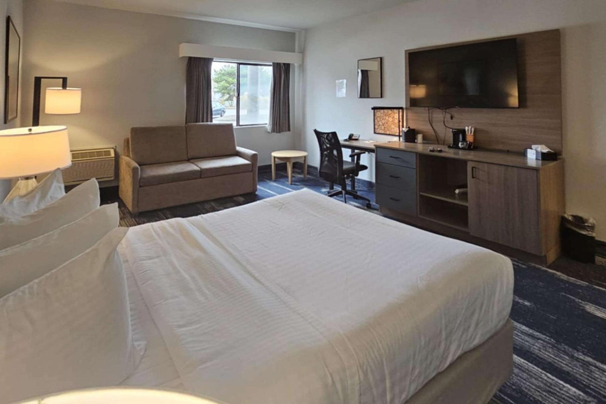 Edgewater Inn And Suites, Ascend Hotel Collection Coos Bay Eksteriør billede